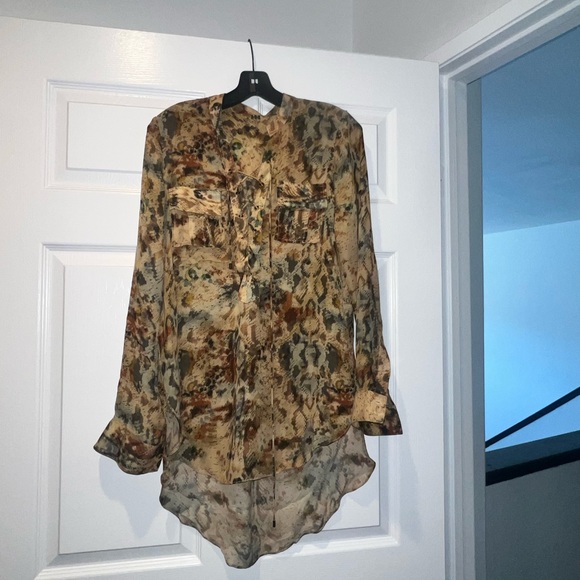 Haute hippie size medium high low Animal Print Sheer Blouse Preloved - Picture 1 of 6